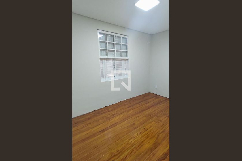 Casa à Venda - Cambuí, 15 Quartos,  167 m2 em , Campinas - sp | SoloBR