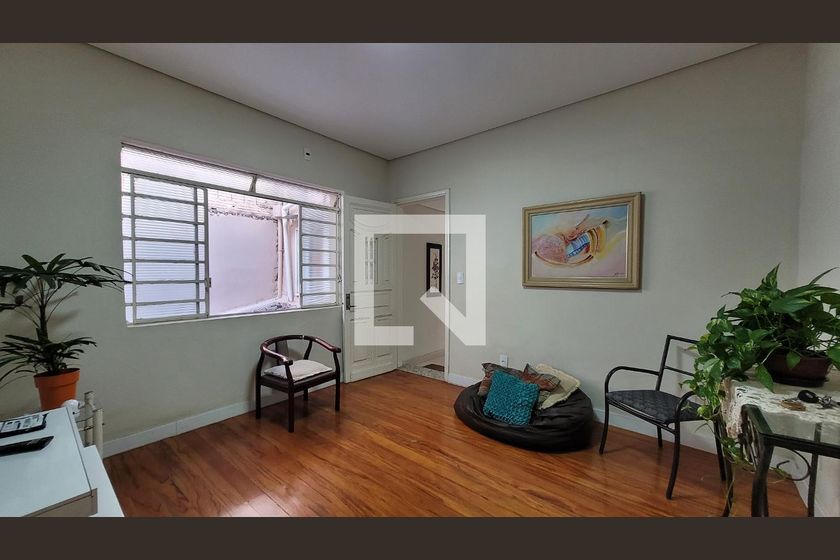 Casa à Venda - Cambuí, 15 Quartos,  167 m2 em , Campinas - sp | SoloBR