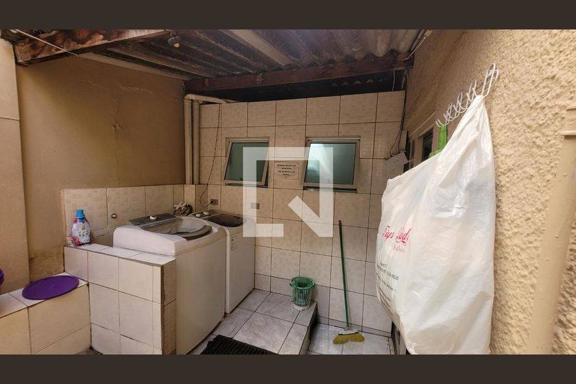 Casa à Venda - Cambuí, 15 Quartos,  167 m2 em , Campinas - sp | SoloBR