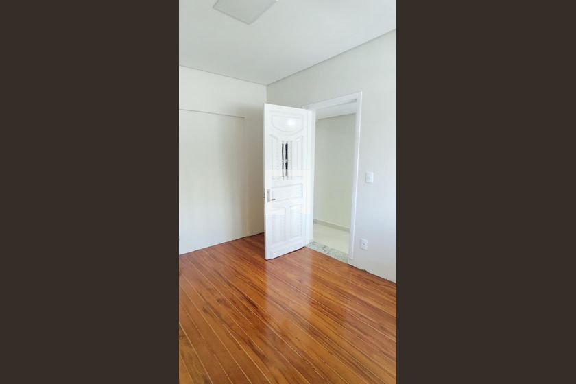 Casa à Venda - Cambuí, 15 Quartos,  167 m2 em , Campinas - sp | SoloBR