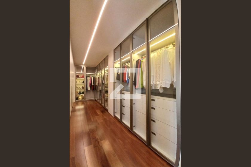 Apartamento à Venda - Cambuí, 3 Quartos,  256 m2 em , Campinas - sp | SoloBR
