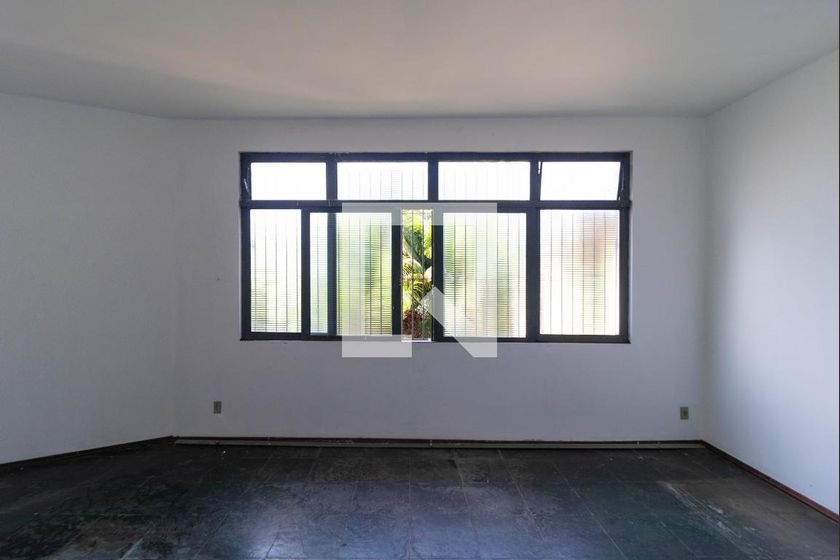 Casa à Venda - Jardim Santana, 5 Quartos,  120 m2 em , Campinas - sp | SoloBR