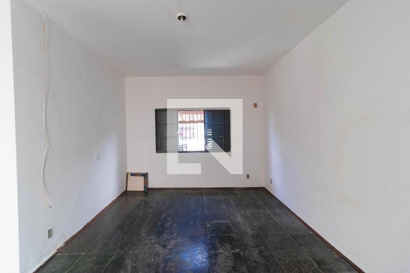 Casa à Venda - Jardim Santana, 5 Quartos,  120 m2 em , Campinas - sp | SoloBR