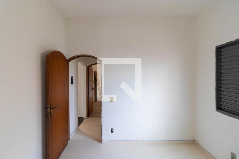 Casa à Venda - Jardim Santana, 5 Quartos,  120 m2 em , Campinas - sp | SoloBR
