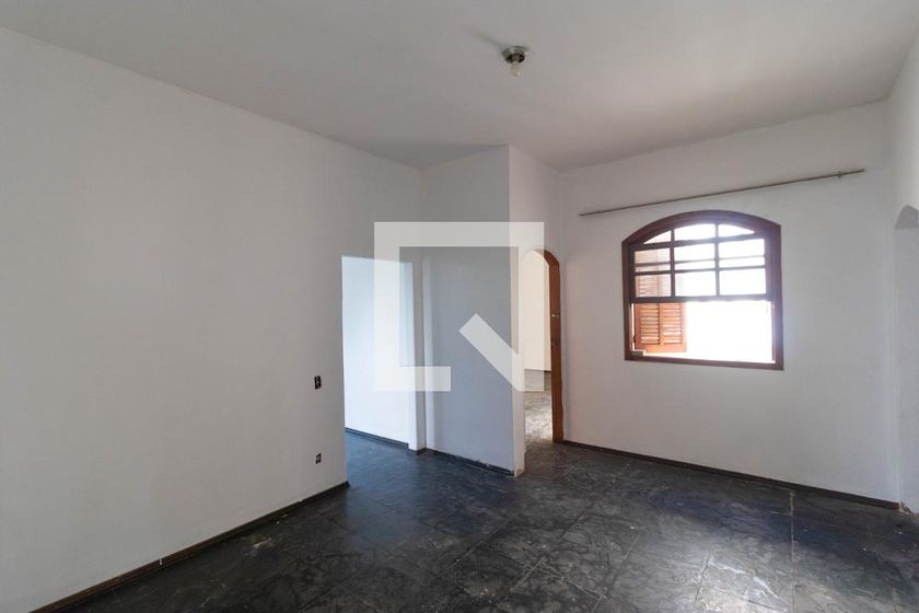 Casa à Venda - Jardim Santana, 5 Quartos,  120 m2 em , Campinas - sp | SoloBR
