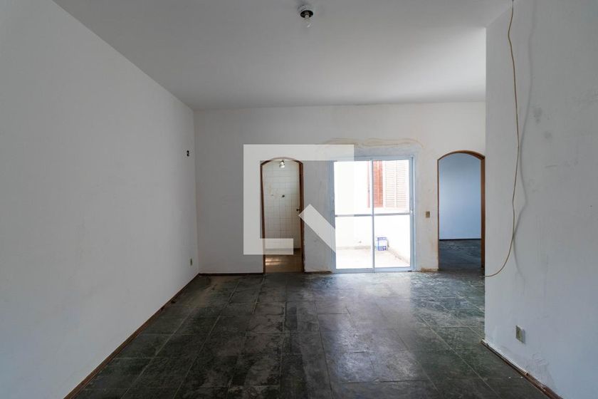 Casa à Venda - Jardim Santana, 5 Quartos,  120 m2 em , Campinas - sp | SoloBR