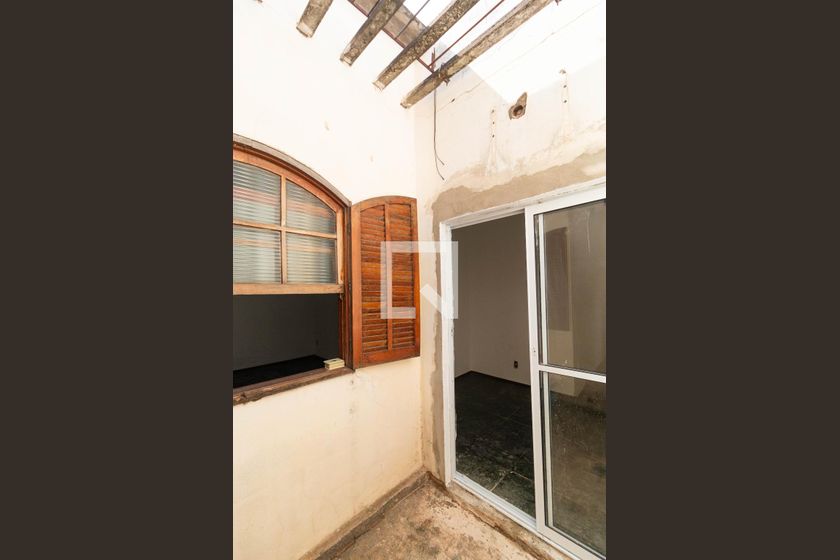 Casa à Venda - Jardim Santana, 5 Quartos,  120 m2 em , Campinas - sp | SoloBR