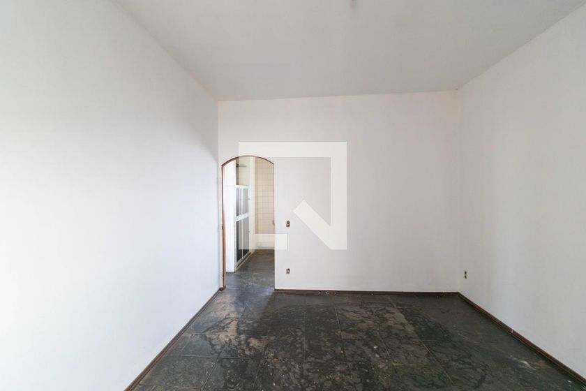 Casa à Venda - Jardim Santana, 5 Quartos,  120 m2 em , Campinas - sp | SoloBR