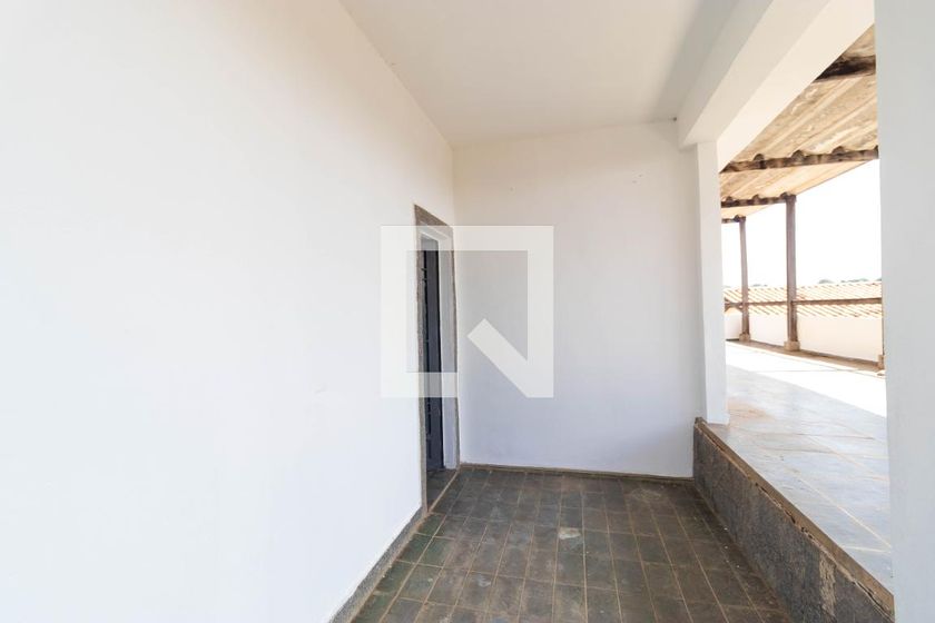 Casa à Venda - Jardim Santana, 5 Quartos,  120 m2 em , Campinas - sp | SoloBR