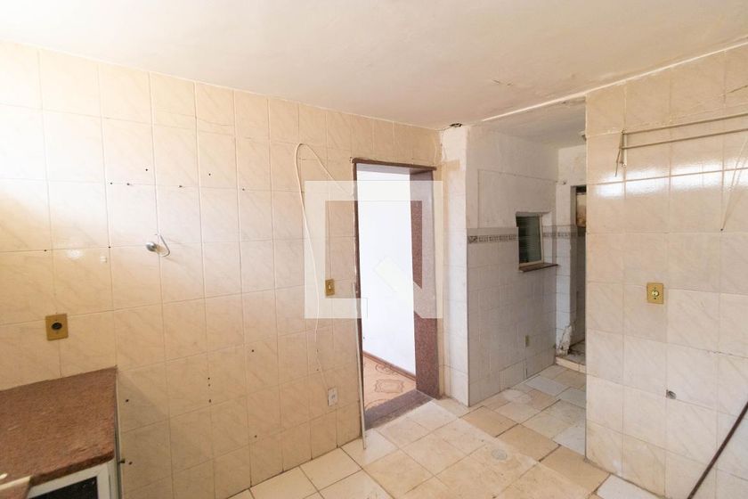 Casa à Venda - Jardim Santana, 5 Quartos,  120 m2 em , Campinas - sp | SoloBR
