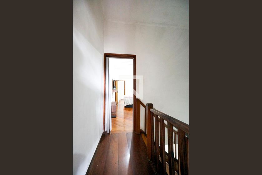 Casa, 3 quartos, 240 m² - Foto 35
