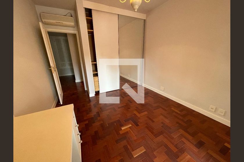Casa, 4 quartos, 400 m² - Foto 47