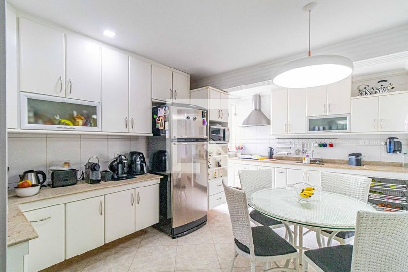 Casa, 3 quartos, 235 m² - Foto 81