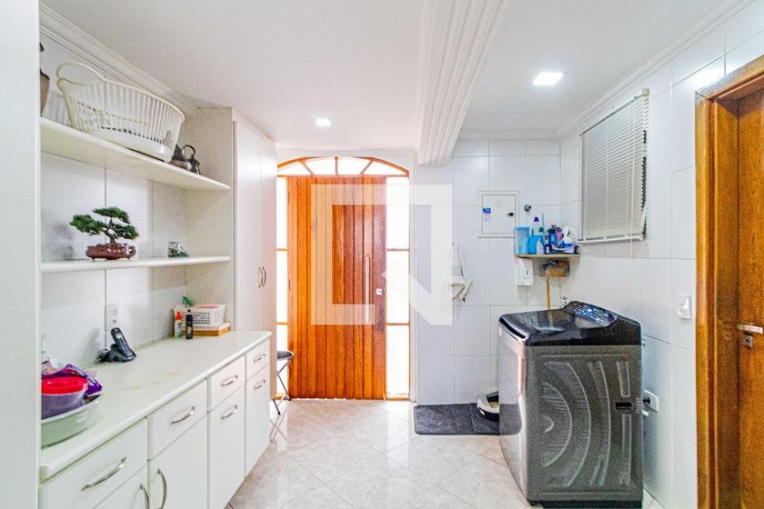 Casa, 3 quartos, 235 m² - Foto 99