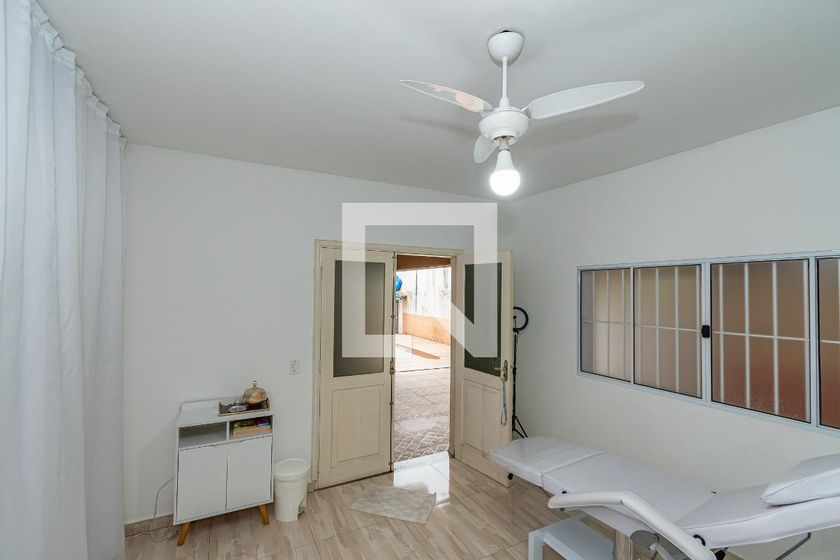 Casa à Venda - Centro, 4 Quartos,  198 m2 em , Campinas - sp | SoloBR