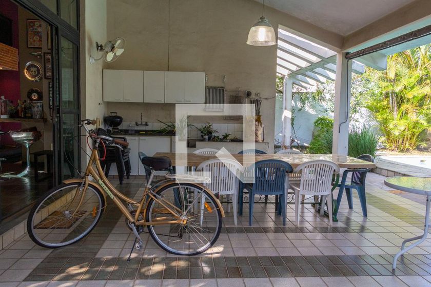 Casa, 4 quartos, 315 m² - Foto 42