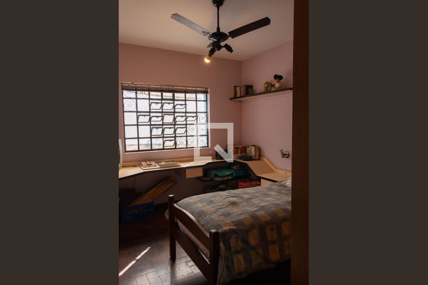 Casa, 4 quartos, 315 m² - Foto 12