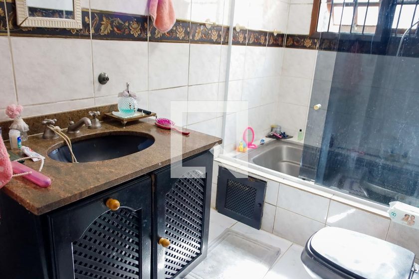 Casa, 3 quartos, 194 m² - Foto 47
