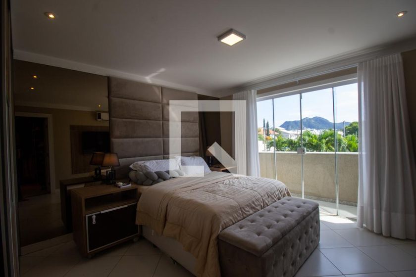 Casa, 4 quartos, 350 m² - Foto 57