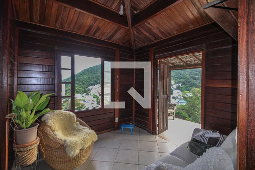 Casa, 2 quartos, 650 m² - Foto 4