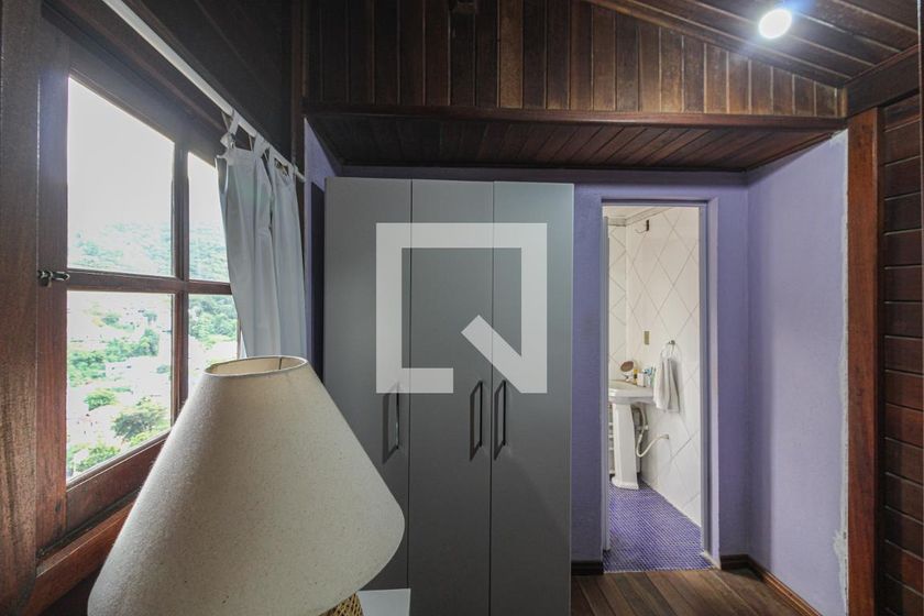 Casa, 2 quartos, 650 m² - Foto 13