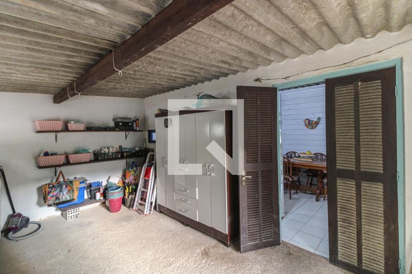 Casa, 2 quartos, 650 m² - Foto 37