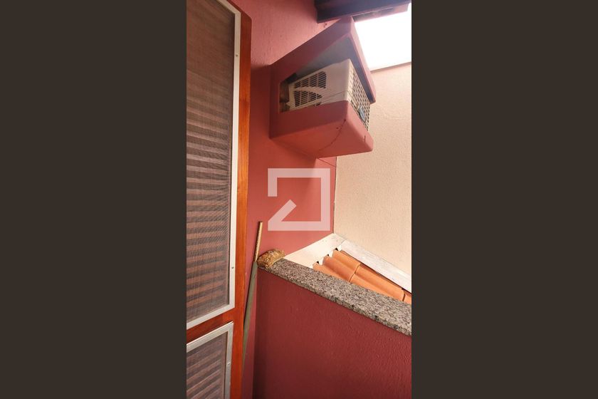 Casa à Venda - Nova Campinas, 4 Quartos,  300 m2 em , Campinas - sp | SoloBR