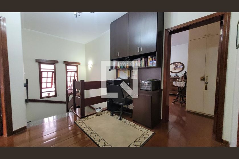 Casa à Venda - Nova Campinas, 4 Quartos,  300 m2 em , Campinas - sp | SoloBR