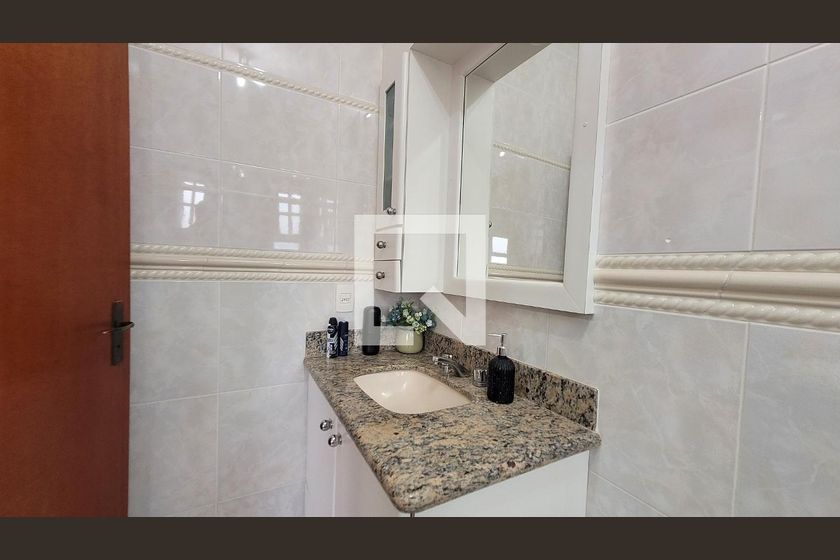 Casa à Venda - Nova Campinas, 4 Quartos,  300 m2 em , Campinas - sp | SoloBR