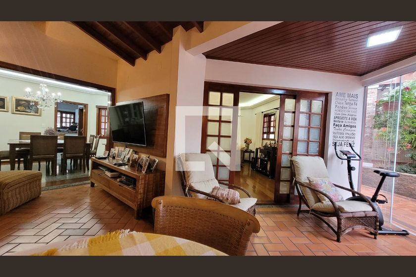 Casa à Venda - Nova Campinas, 4 Quartos,  300 m2 em , Campinas - sp | SoloBR