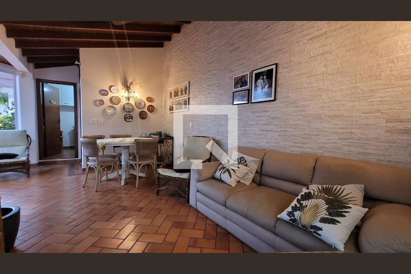 Casa à Venda - Nova Campinas, 4 Quartos,  300 m2 em , Campinas - sp | SoloBR