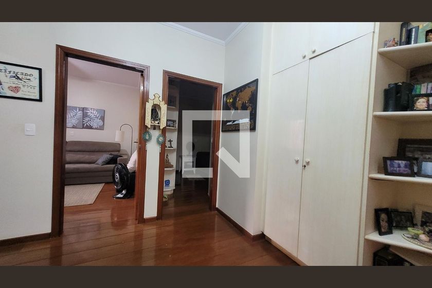Casa à Venda - Nova Campinas, 4 Quartos,  300 m2 em , Campinas - sp | SoloBR