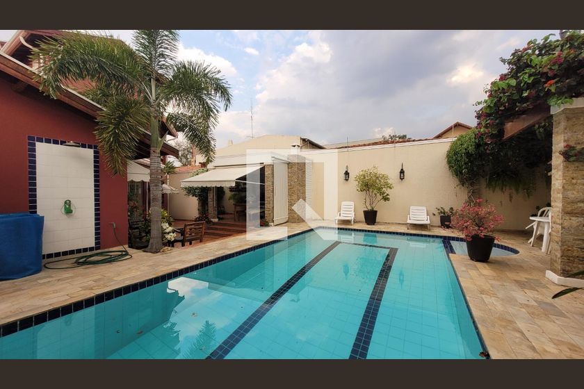 Casa à Venda - Nova Campinas, 4 Quartos,  300 m2 em , Campinas - sp | SoloBR
