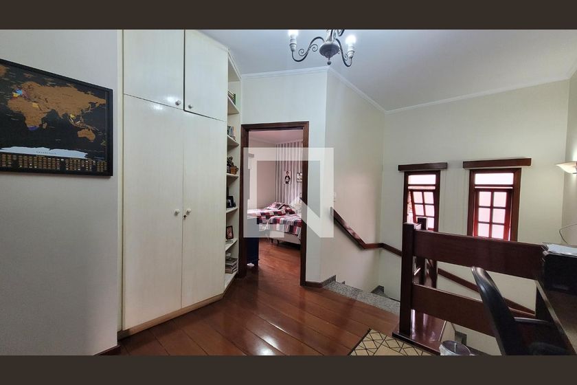 Casa à Venda - Nova Campinas, 4 Quartos,  300 m2 em , Campinas - sp | SoloBR