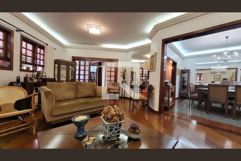 Casa à Venda - Nova Campinas, 4 Quartos,  300 m2 em , Campinas - sp | SoloBR