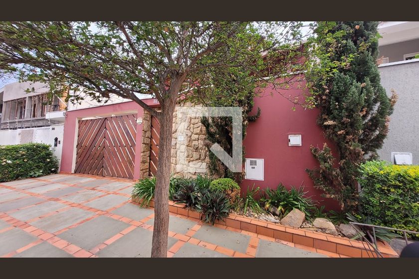 Casa à Venda - Nova Campinas, 4 Quartos,  300 m2 em , Campinas - sp | SoloBR