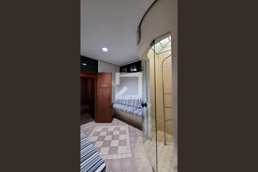 Apartamento à Venda - Cambuí, 1 Quarto,  72 m2 em , Campinas - sp | SoloBR