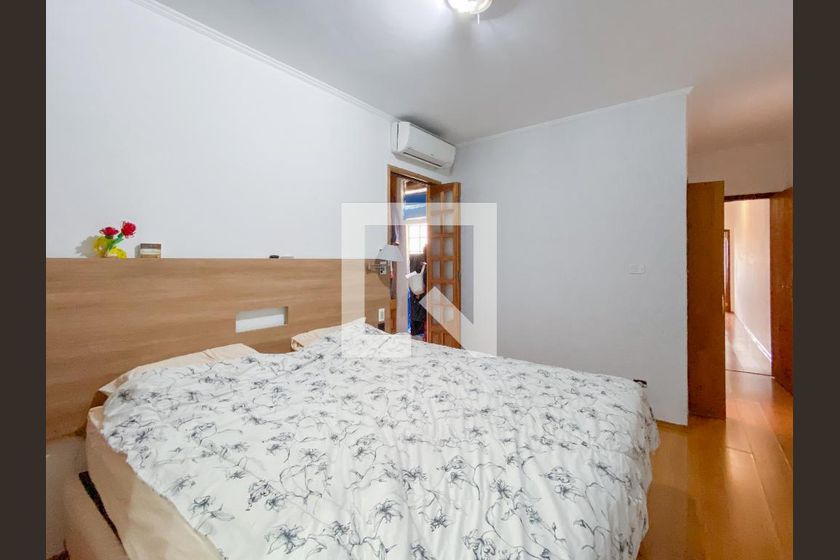Casa, 4 quartos, 260 m² - Foto 30