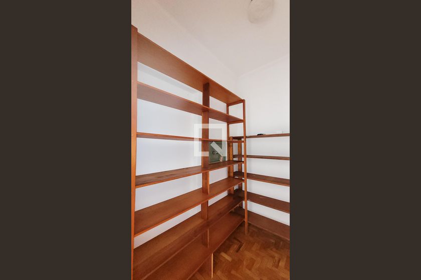 Casa à Venda - Bosque, 3 Quartos,  300 m2 em , Campinas - sp | SoloBR