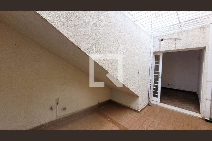 Casa à Venda - Bosque, 3 Quartos,  300 m2 em , Campinas - sp | SoloBR