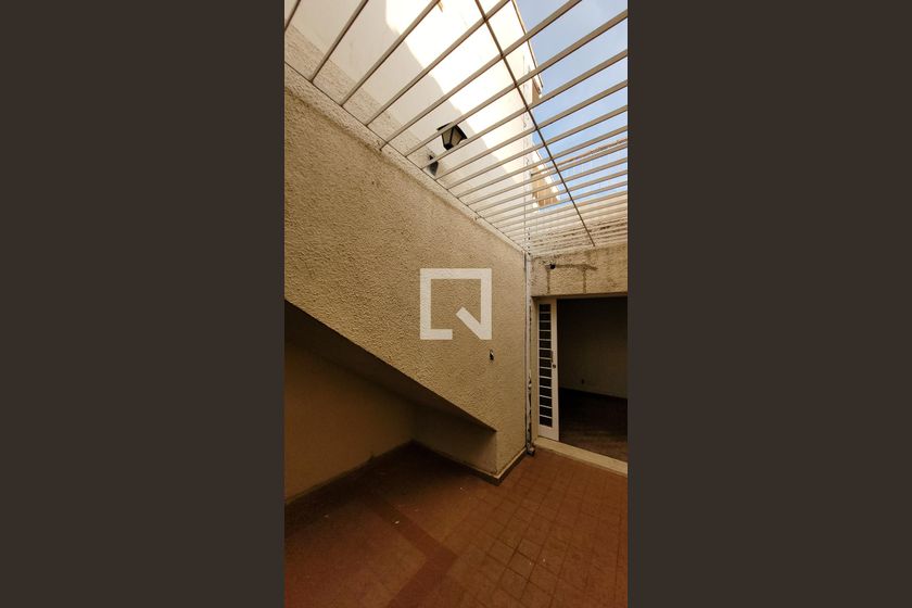 Casa à Venda - Bosque, 3 Quartos,  300 m2 em , Campinas - sp | SoloBR