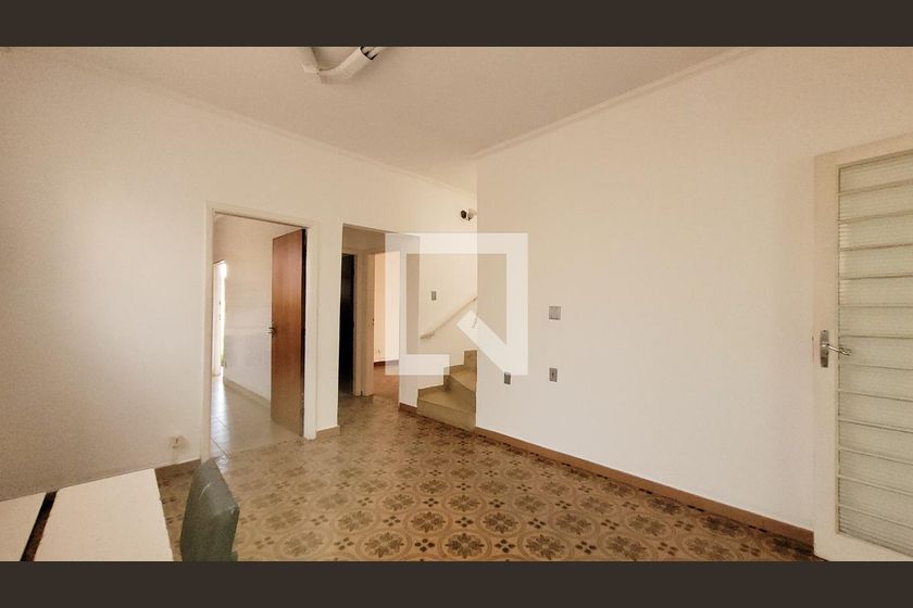 Casa à Venda - Bosque, 3 Quartos,  300 m2 em , Campinas - sp | SoloBR