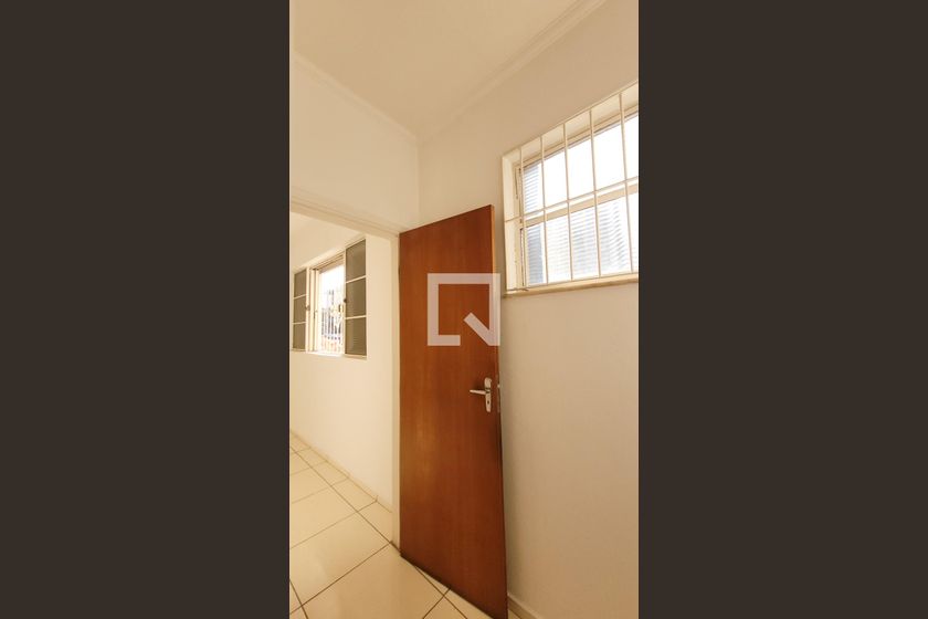Casa à Venda - Bosque, 3 Quartos,  300 m2 em , Campinas - sp | SoloBR