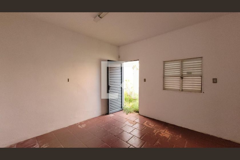Casa à Venda - Bosque, 3 Quartos,  300 m2 em , Campinas - sp | SoloBR