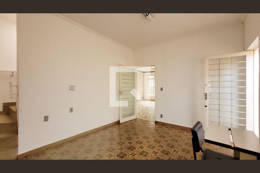 Casa à Venda - Bosque, 3 Quartos,  300 m2 em , Campinas - sp | SoloBR