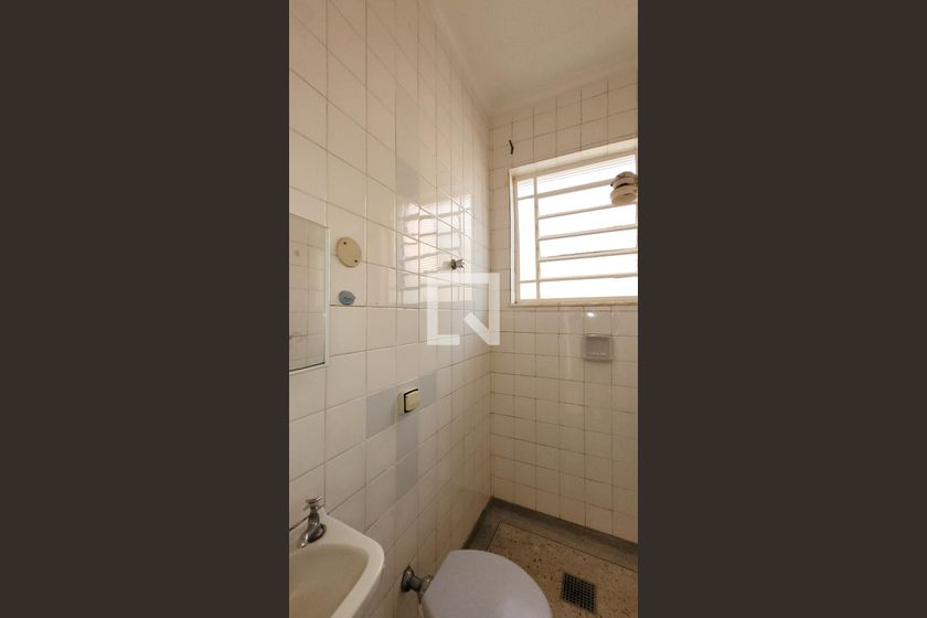 Casa à Venda - Bosque, 3 Quartos,  300 m2 em , Campinas - sp | SoloBR