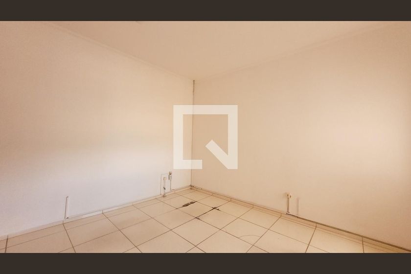 Casa à Venda - Bosque, 3 Quartos,  300 m2 em , Campinas - sp | SoloBR