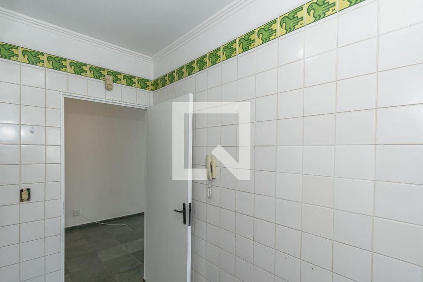 Apartamento à Venda - Cambuí, 1 Quarto,  30 m2 em , Campinas - sp | SoloBR
