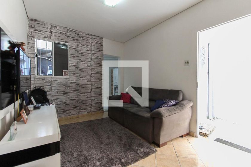 Casa, 2 quartos, 78 m² - Foto 1