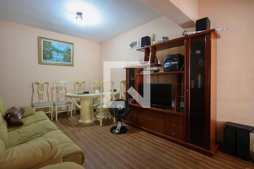 Casa, 4 quartos, 180 m² - Foto 2